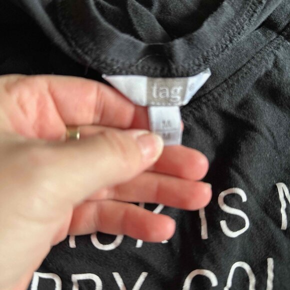 T-shirt Black is my happy color Size M - Picture 3 of 3